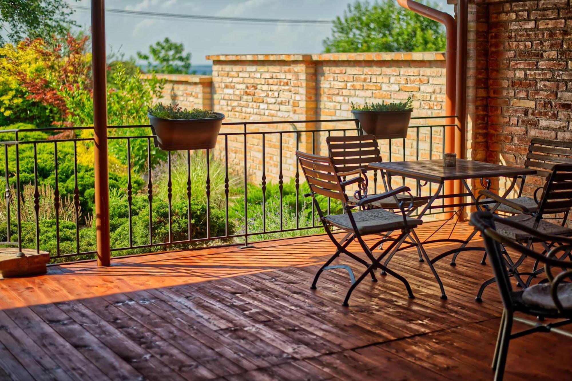 Penzion Vinarstvi Cervinka Horni Vestonice Extérieur photo